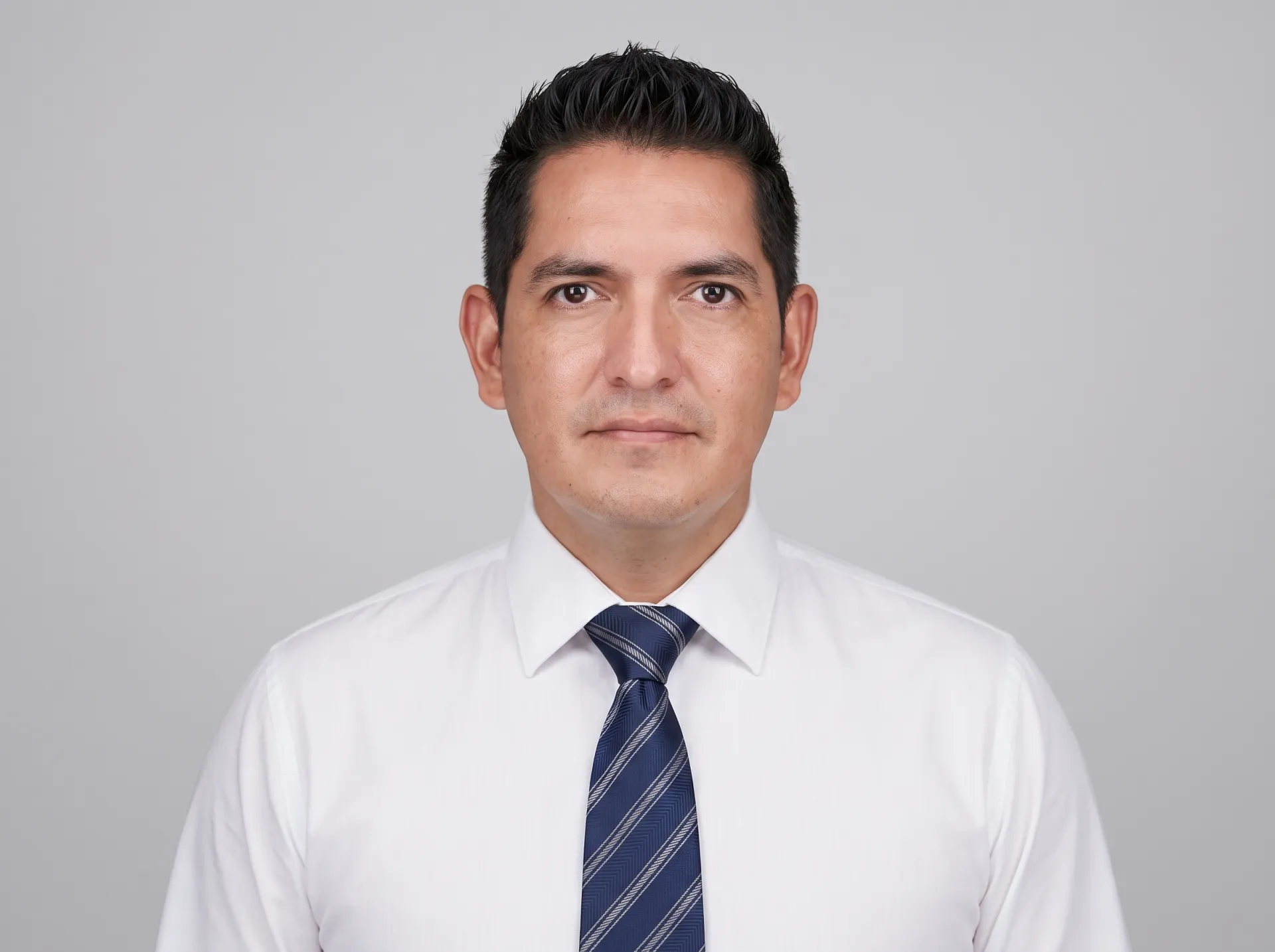 MARWIN FLORES GONZALES