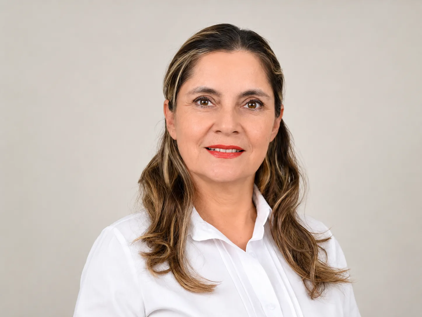 CLAUDIA LEON SALVATIERRA
